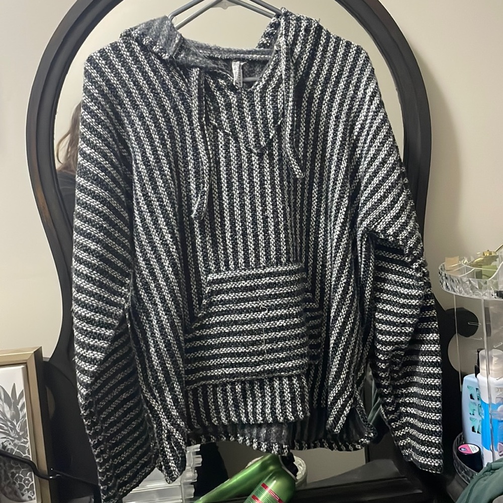 PONCHO STYLE HOODIE